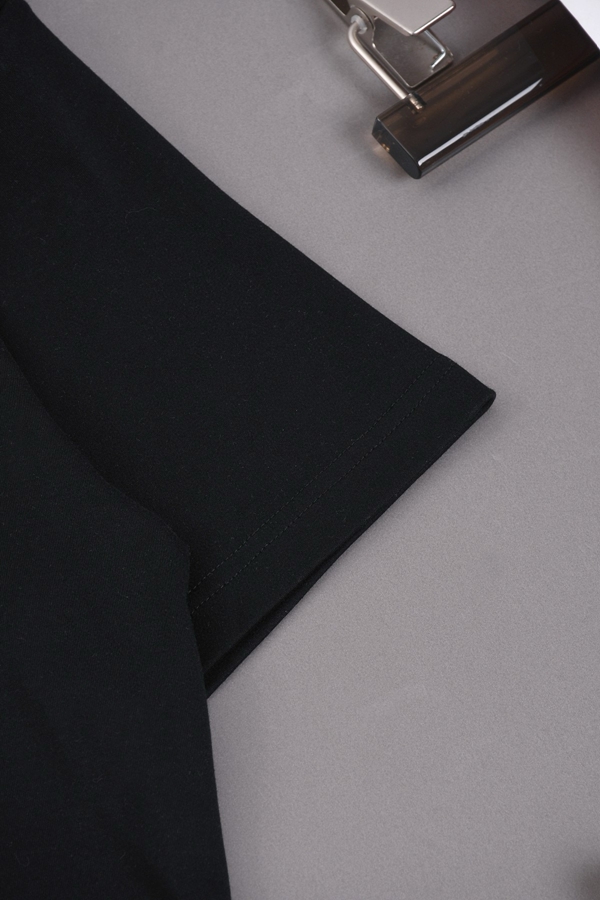 ブランドTシャツ角部分ディテール